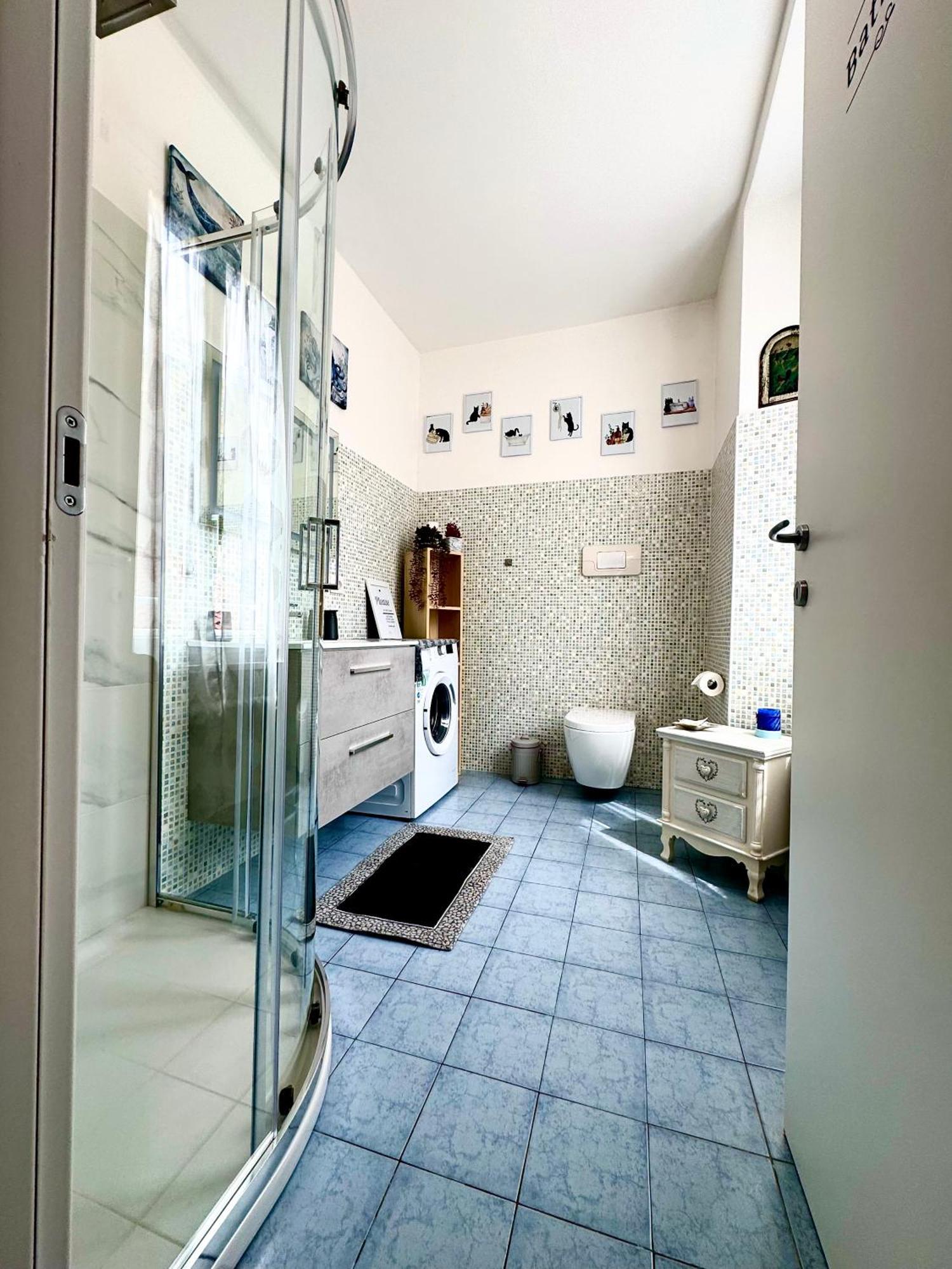 Portatorre Suite, A Charming Apartment In The Heart Of Como, Free Private Parking, Air Conditioning & More! Exterior photo